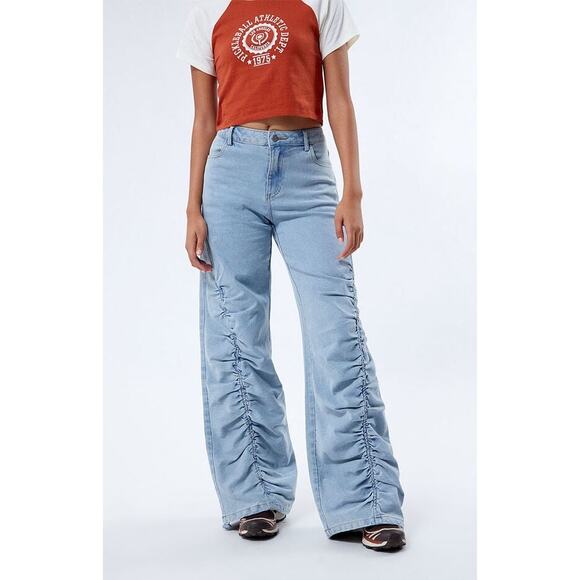 PacSun Light Indigo Ruched Wide Leg Jeans-Size Medium - Picture 9 of 10